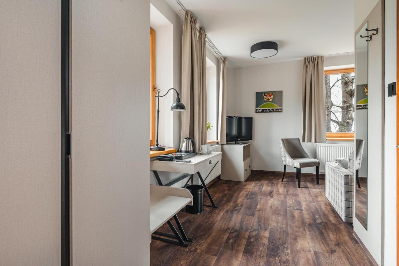 Hotel Batory 슈차브니차 외부 사진