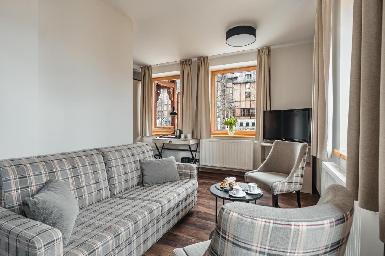 Hotel Batory 슈차브니차 외부 사진